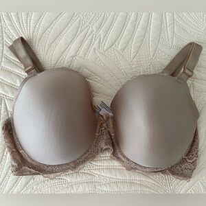Victorias Secret Dream Angels Bra Nude Tan size 38DD